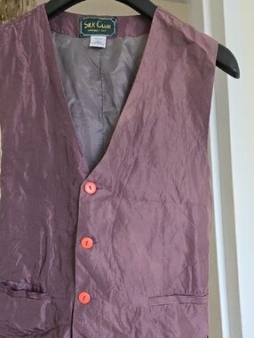 Silk Club Women's Mauve Sleeveless Button Vest